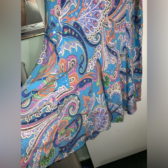 Dress - Picture 3 of 6